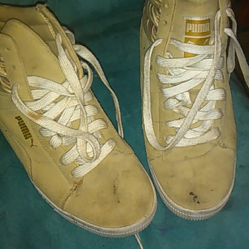 Puma sneakers with a heel